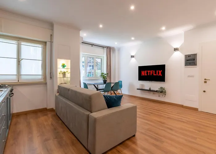 Vatican Oasis - Free Parking, 4-6 Pax, 2 Bedrooms