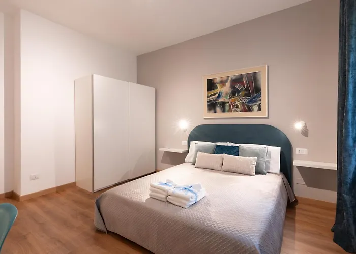 Vatican Oasis - Free Parking, 4-6 Pax, 2 Bedrooms Apartment Rom